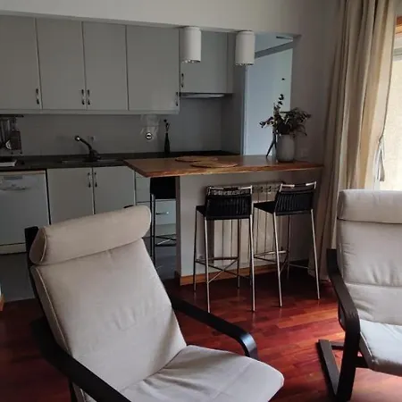 Cozy Studio With Terrace דירה מטוסיניוס